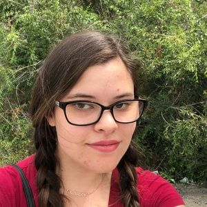 Meet your Posher, Amanda